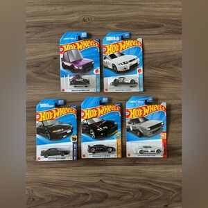 Hot Wheels Nissan Skyline Mint (Sealed)